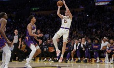 华体会网站入口-湖人开始战术调整，备战季后赛的简单介绍