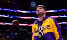 华体会官方入口-灰熊主场不敌爵士，球队未能延续胜利势头的简单介绍