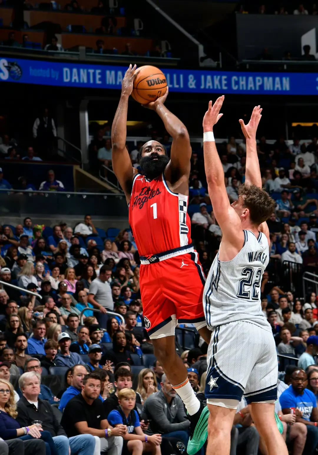 快船主场大胜魔术,取得五连胜 快船主场大胜魔术,取得五连胜