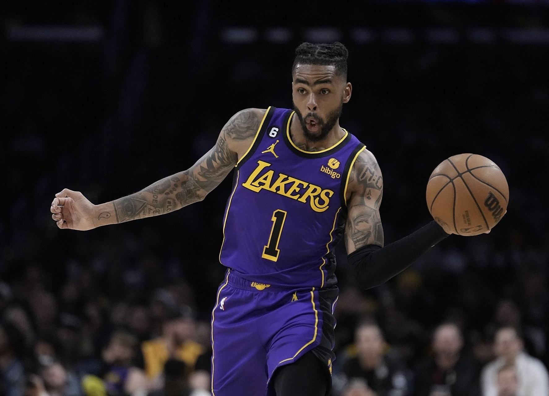 火箭力克国王,拉塞尔45分 火箭力克国王,拉塞尔45分